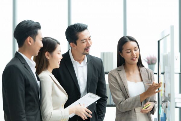 Conducting Annual Employee Reviews (E‑Learning)
